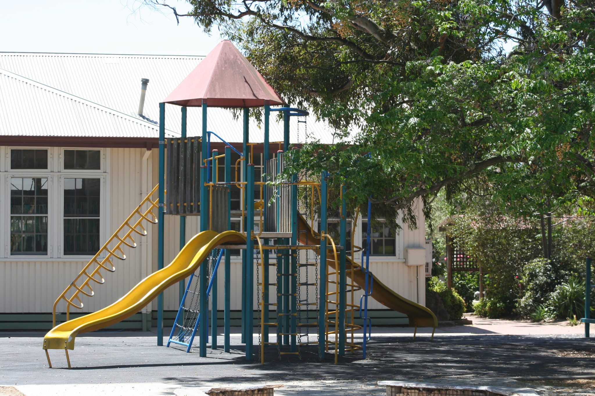/uploaded_files/media/gallery/1756250315Seniors-Big-Playground-2048x1365.jpg